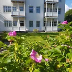 Residenz Seeblick, 10 Mit Balkon Und Ostseeblick *