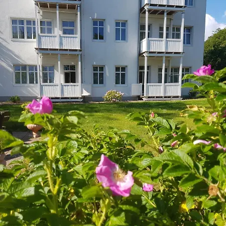 Residenz Seeblick, 10 Mit Balkon Und Ostseeblick *