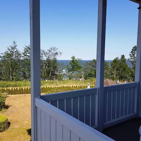 Residenz Seeblick, 10 Mit Balkon Und Ostseeblick Зеллин