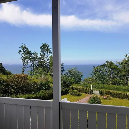 Residenz Seeblick, 10 Mit Balkon Und Ostseeblick Апартаменты *