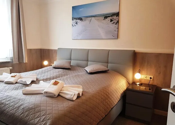 Residenz Seeblick, 10 Mit Balkon Und Ostseeblick Apartman