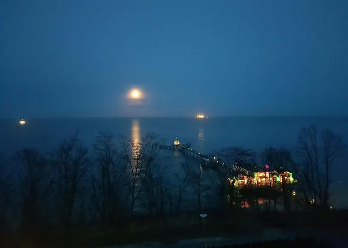 Residenz Seeblick, 10 Mit Balkon Und Ostseeblick Apartman